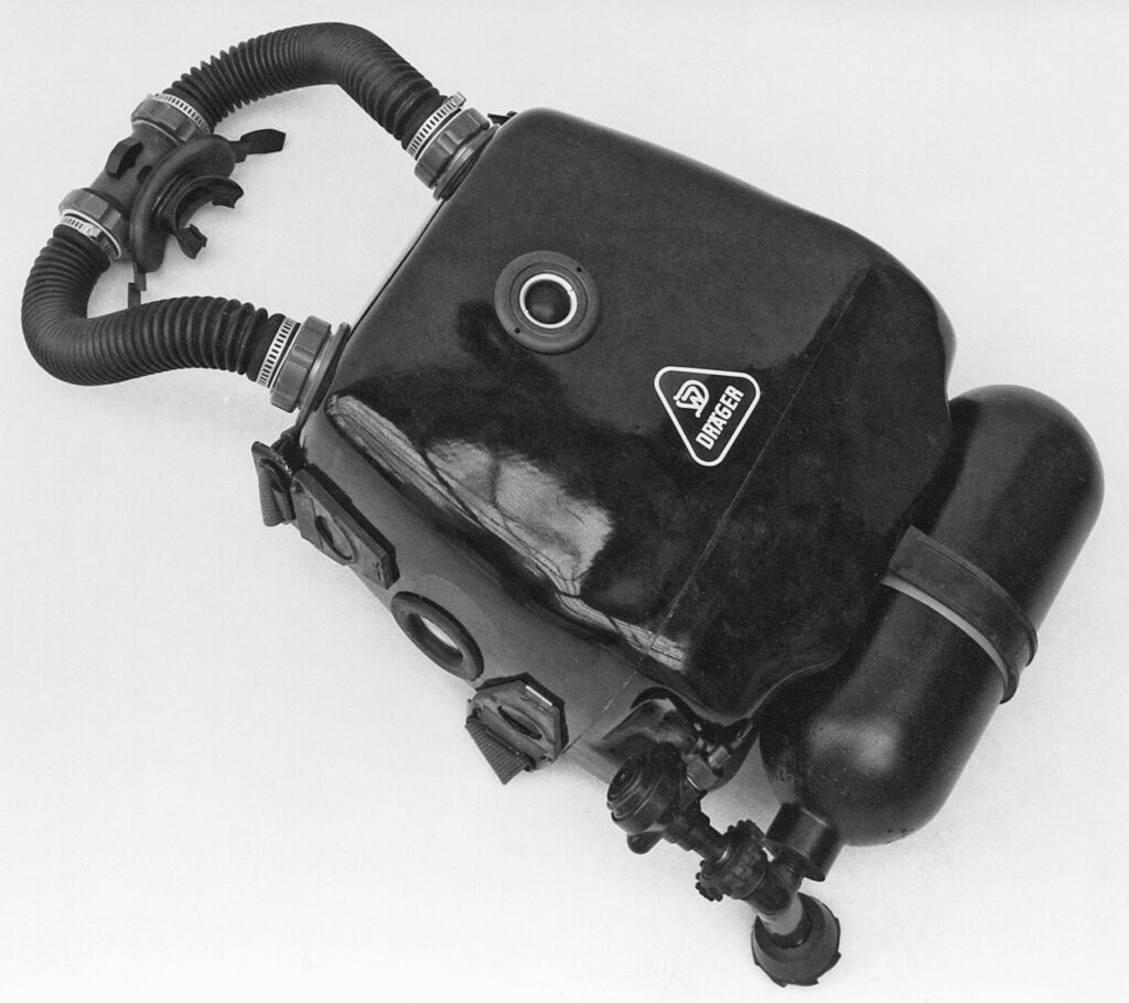 Dräger diving equipment for “swimming diver”